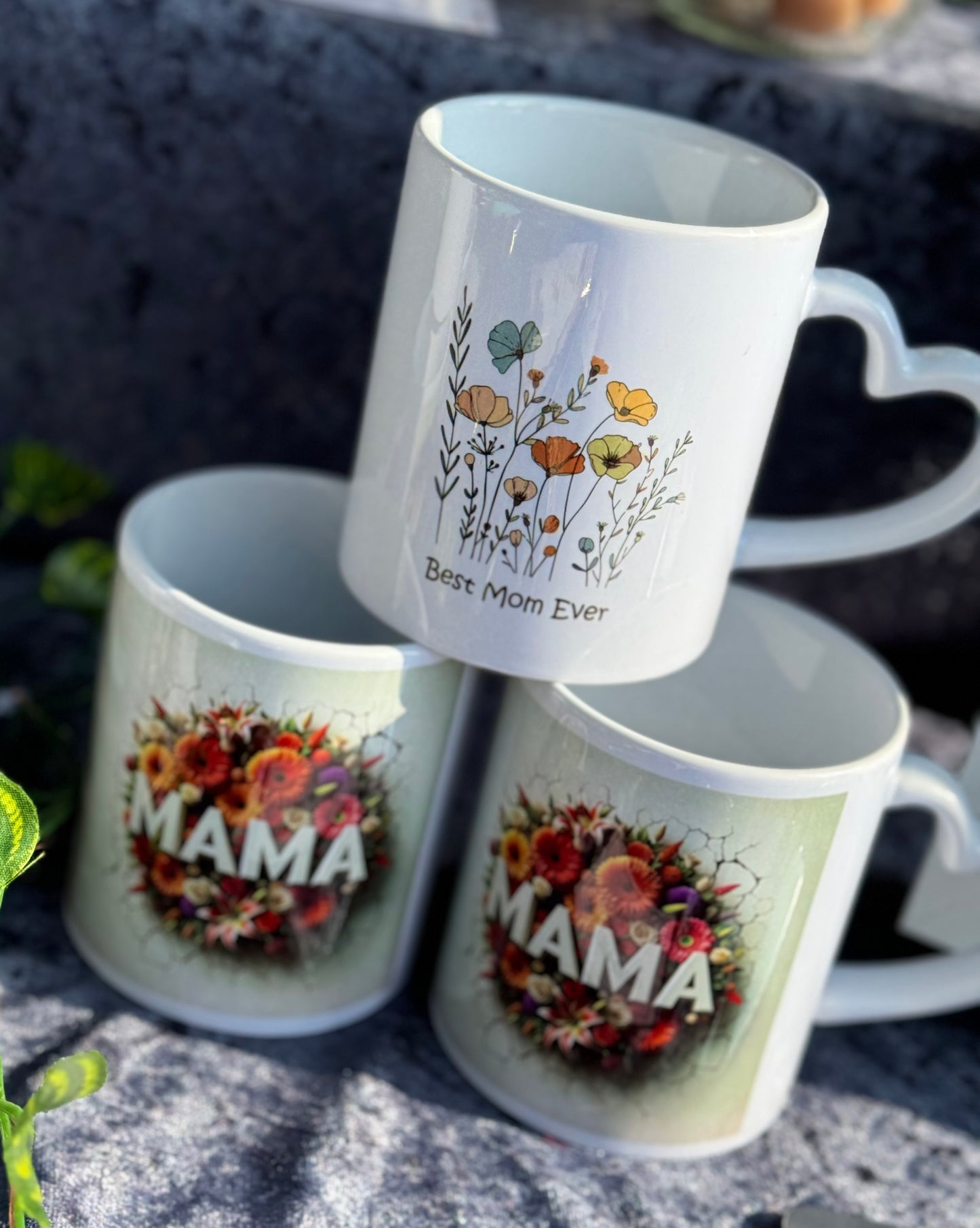 Tasse „Mama“ (330 ml) – mit edlem Herzhenkel