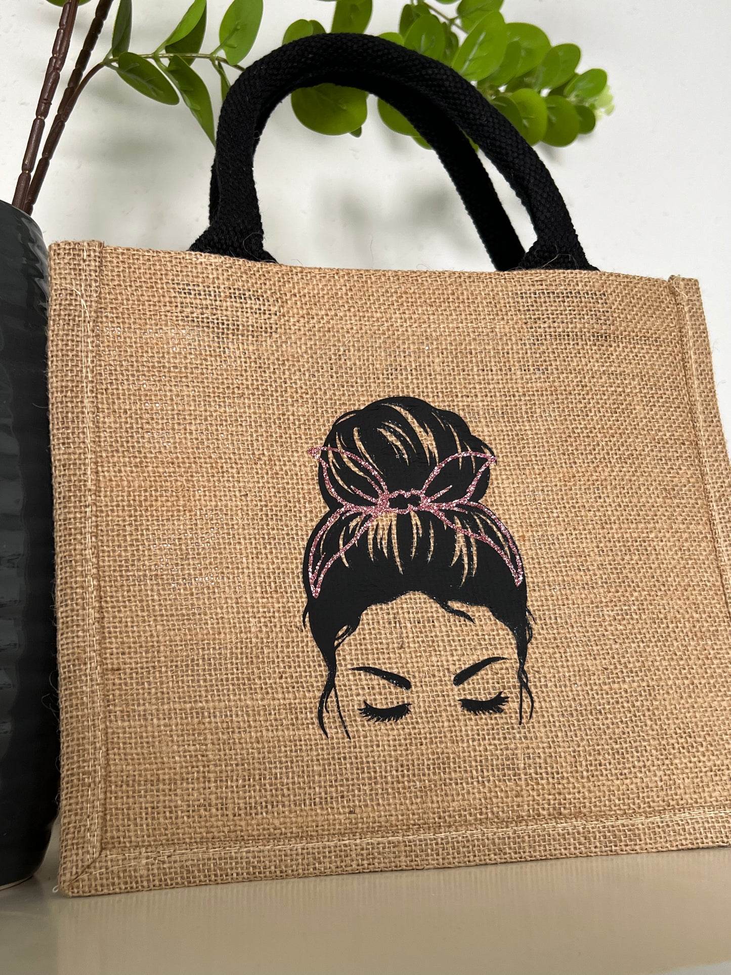 Jutetasche "Messy Bun" klein – Ein Statement für Stilbewusste