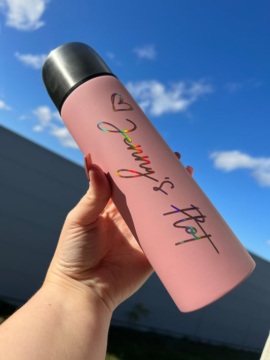 500 ml Thermosflasche mit Schraubdeckel und individueller Personalisierung in drei Farben – Dein perfekter Begleiter für Heiß- und Kaltgetränke