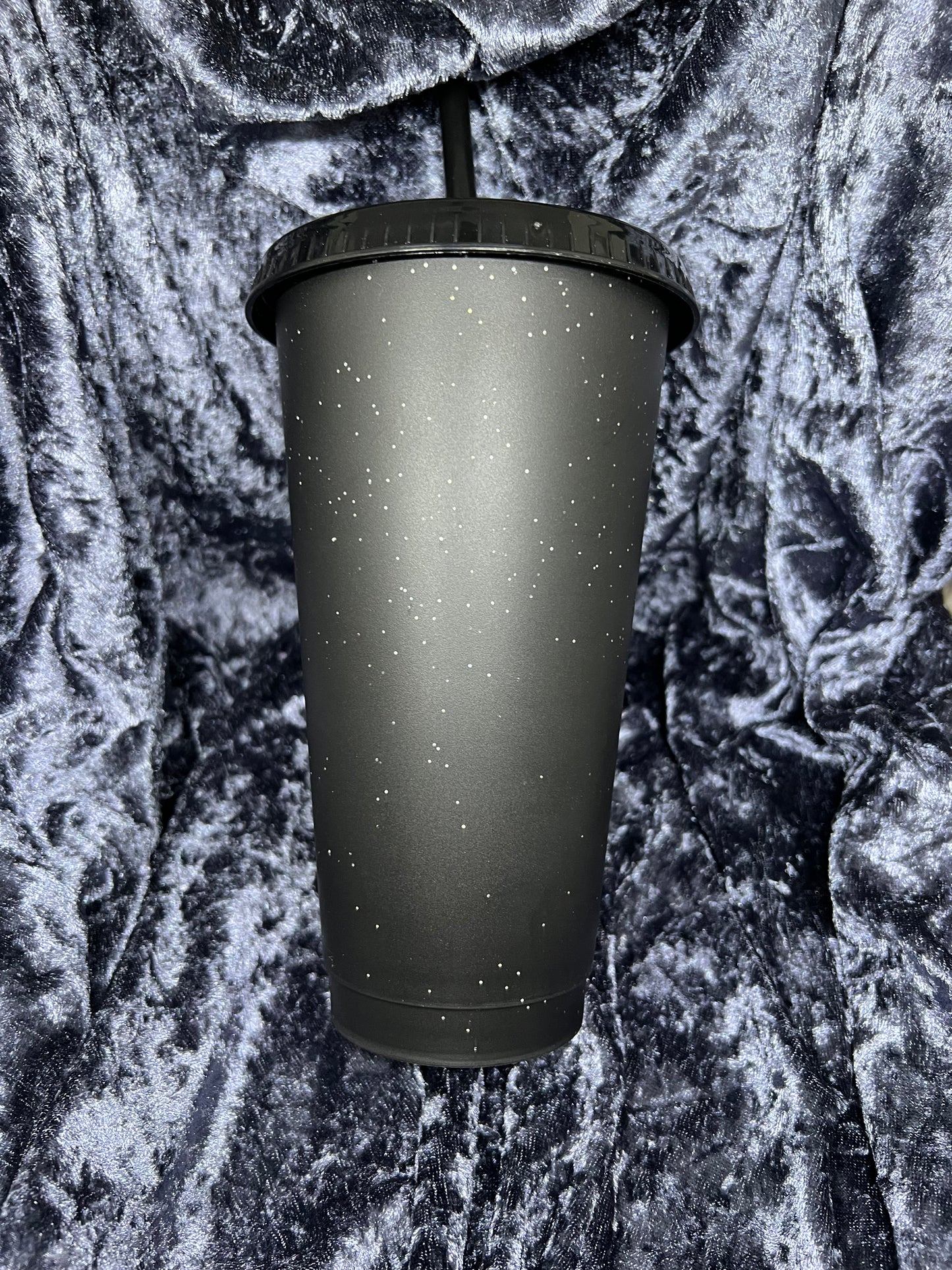 Personalisierte 710 ml Trinkbecher/Kunststoffbecher BPA-frei: Ein stylisches Trinkerlebnis in Ihrer Lieblingsfarbe - Glitzer!